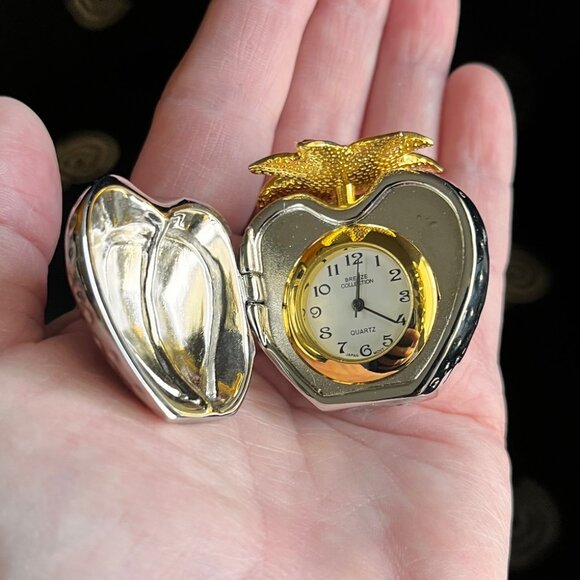 Strawberry Clock Breeze Collection, Gift Idea - Picture 8 of 9